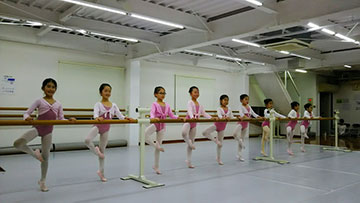 シャイニークラス(小1~小4)
